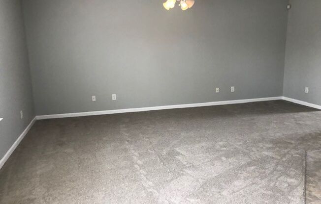 Townhome close to Priest Lake in Donelson