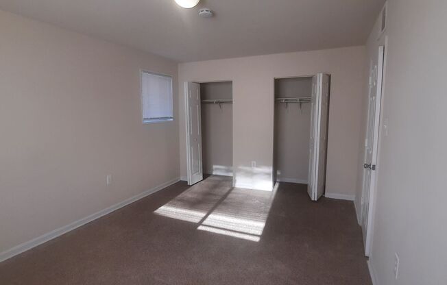 2 beds, 1 bath, 800 sqft, $1,700, Unit 2506-003