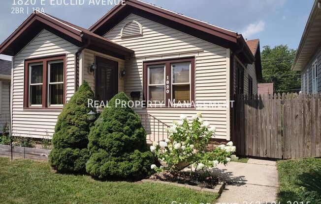1820 E Euclid Ave