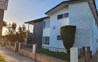 1123 Hellman
