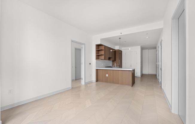 2 beds, 2.5 baths, 1,245 sqft, $9,250, Unit 4F