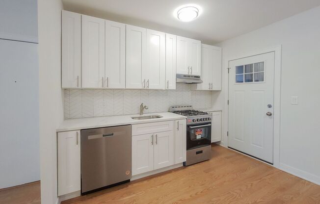 1 bed, 1 bath, 629 sqft, $2,075, Unit 4500-1N