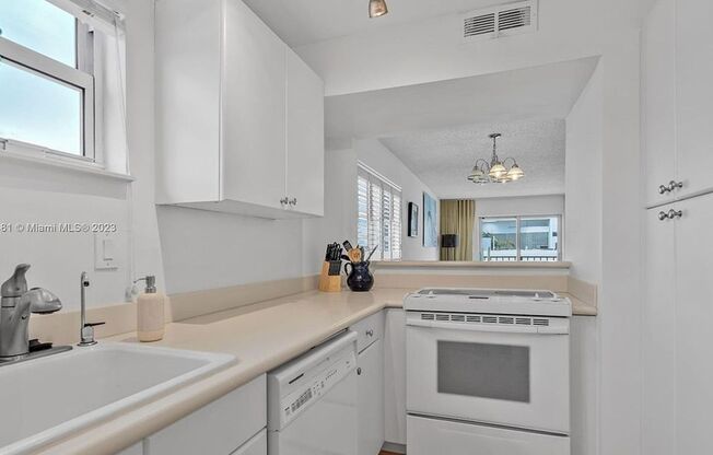 Live in the Heart of South Beach – Spacious 2 Bed, 2 Bath Apartment