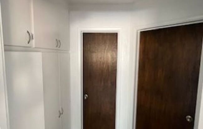 1 bed, 1 bath, $1,825, Unit 4826B