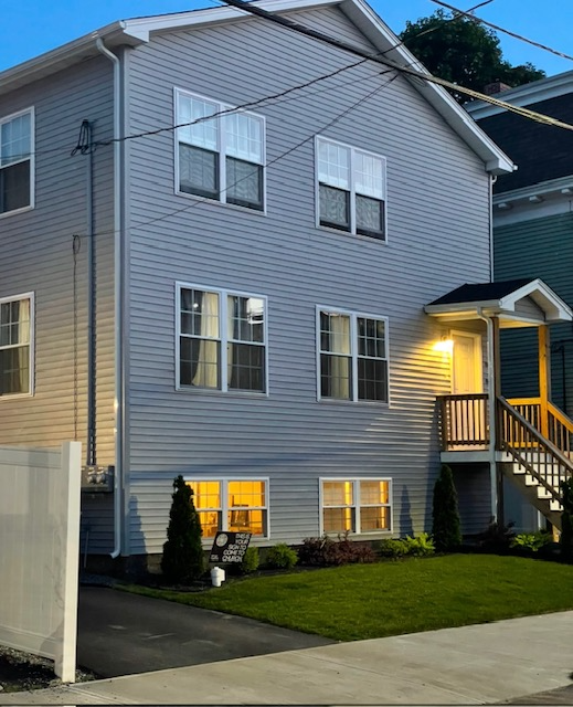 84 GLENHAM ST