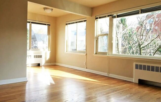 1 bed, 1 bath, 650 sqft, $1,865, Unit 412