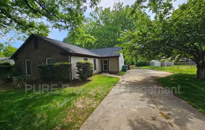 5841 FALSTAFF DR