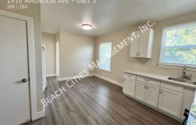 1916 MAGNOLIA AVE