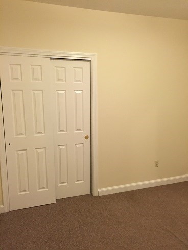 3 beds, 1 bath, 850 sqft, $4,200, Unit 5(3B)