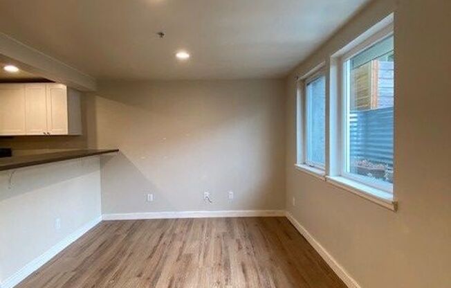 1 bed, 1 bath, 575 sqft, $1,450, Unit 003