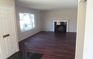 3 beds, 2 baths, $3,295