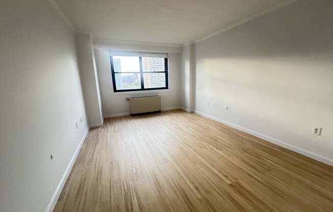 1 bed, 1 bath, 830 sqft, $3,100, Unit 10C