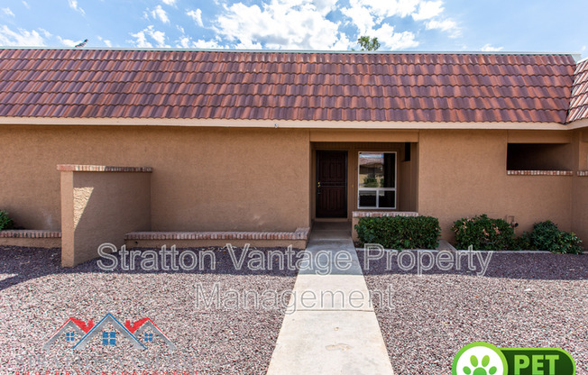 427 W PONTIAC DR