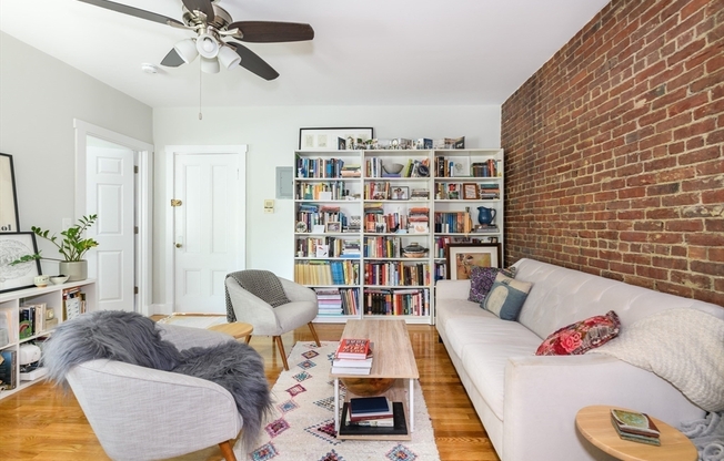 49 Laurel St 6