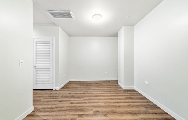 Studio, 1 bath, 828 sqft, $2,775, Unit 105