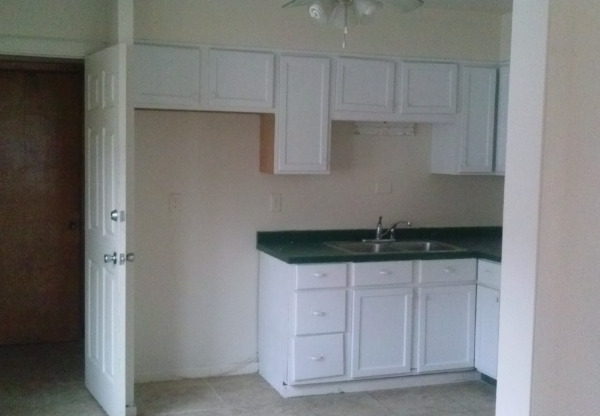 3233 N 53 ST