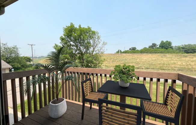 2 beds, 1 bath, 895 sqft, $1,080, Unit BI 2925-106