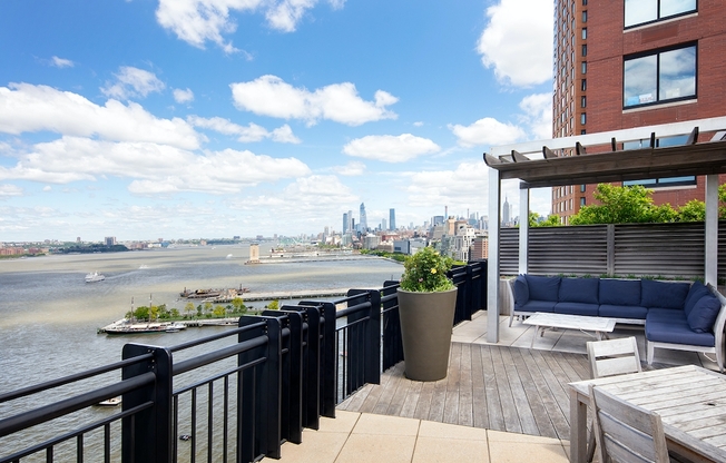 1 bed, 1 bath, $5,025, Unit 11M