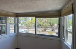 1050 Kinau St. #504