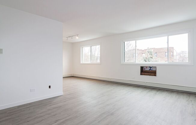 2 beds, 1.5 baths, $2,195, Unit 3B