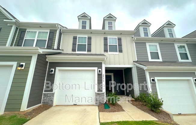 2773 YEAGER DR NW