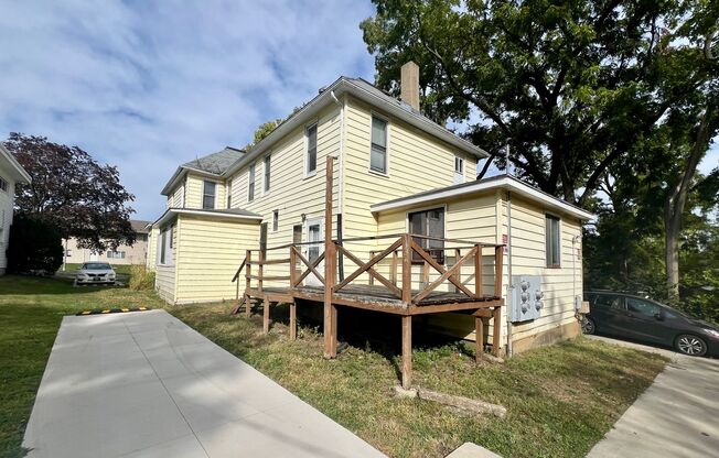 2222 Walnut Street