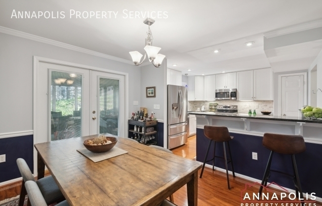 364 ELLENHAM CT