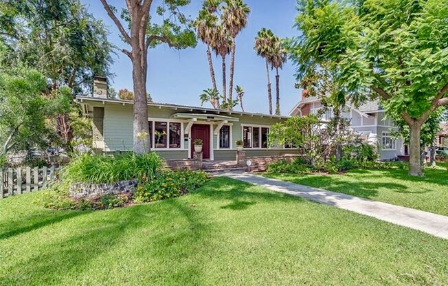 BEAUTIFUL, HISTORIC HOME IN THE HEART OF DOWNTOWN ANAHEIM
