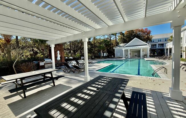 2 beds, 2 baths, $2,300, Unit Unit 1203