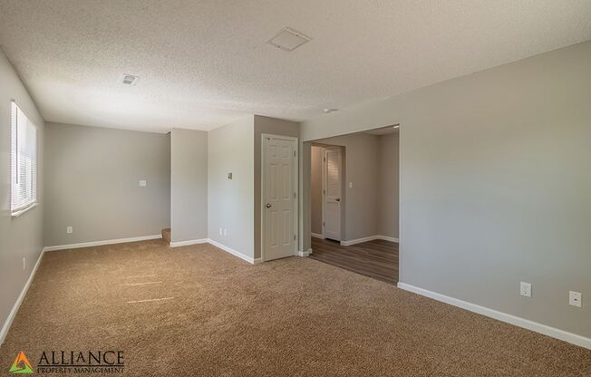 3 beds, 1.5 baths, 1,530 sqft, $1,050, Unit 03