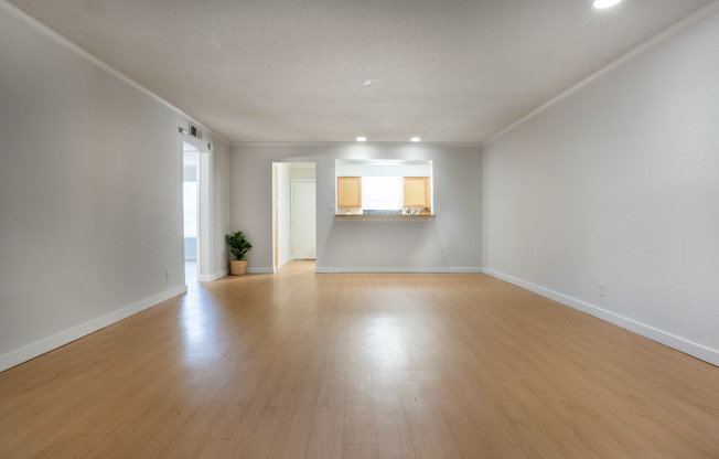 3 beds, 2 baths, 1,287 sqft, $1,600, Unit ABB-1-114