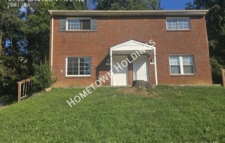 1718 EASTERN AVE NE