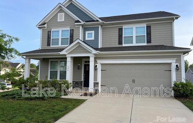 196 LONGLEAF DR