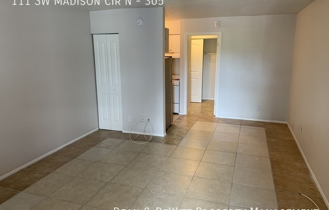 111 SW Madison Cir N