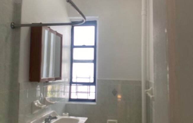 Baronsgate Towers LLC