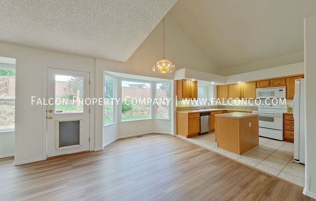 7150 GRAND PR DR