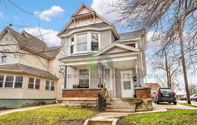 415 Graham St SW