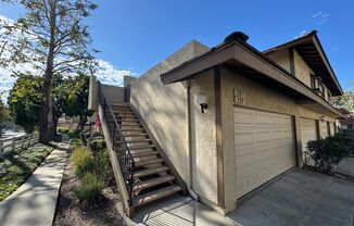 Beautiful 2+1.75 Upstairs Condo in Desirable Parkside Community