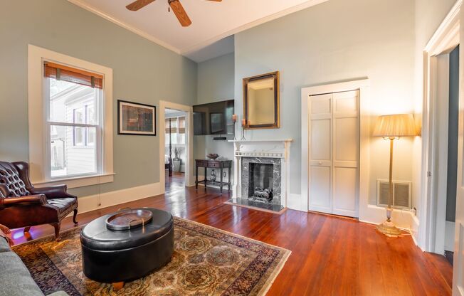 3 beds, 2 baths, $3,500