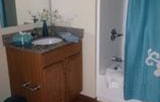 3 beds, 2 baths, 1,330 sqft, $1,865, Unit 1311