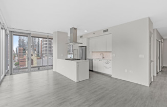 13 E HURON