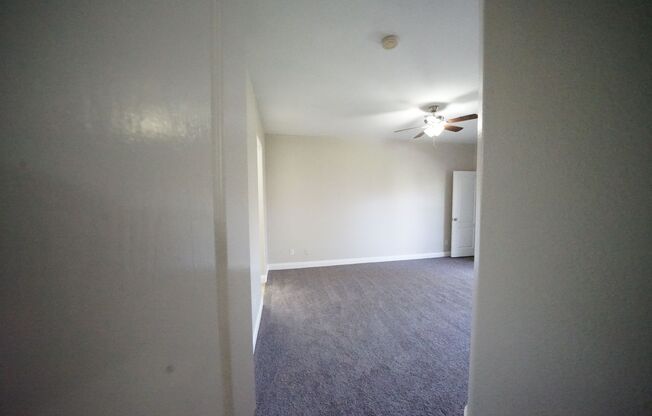 3 beds, 2 baths, $1,740, Unit Parcel #: 138-28-513-111