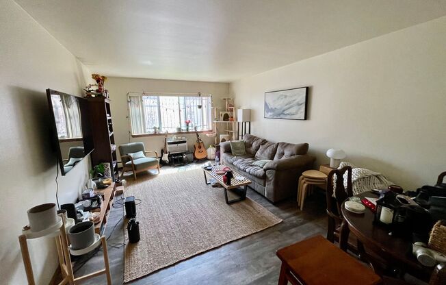 1 bed, 1 bath, $950, Unit 106