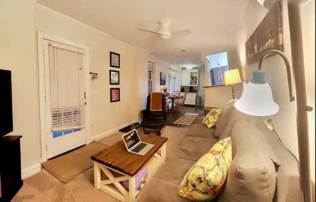 2230 PEACHTREE RD NW