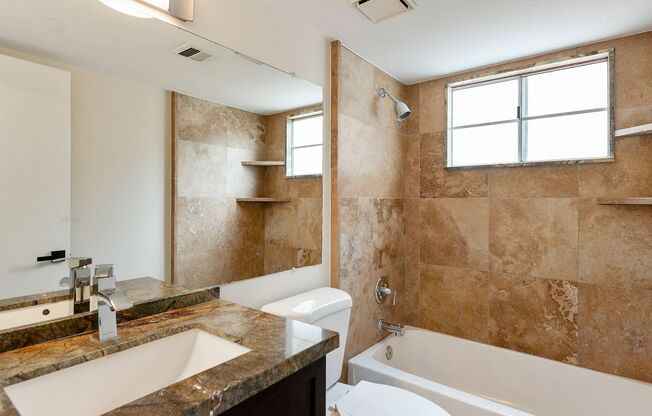 2 beds, 2 baths, $2,000, Unit Unit 2093
