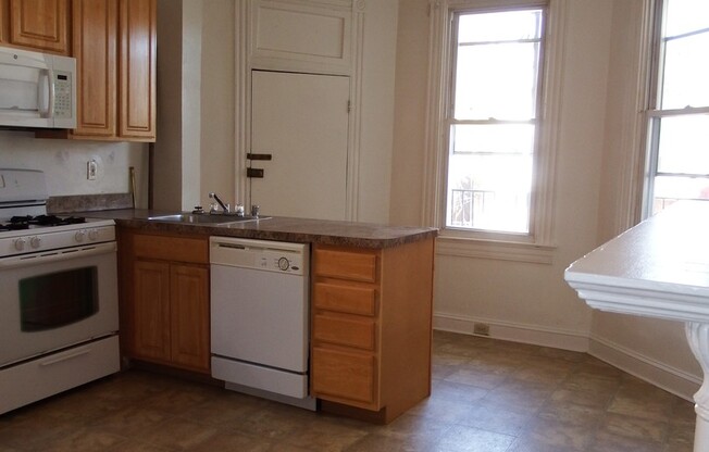 1 bed, 1 bath, $1,295, Unit 2