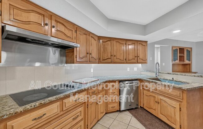1503 NORTHRIDGE DR