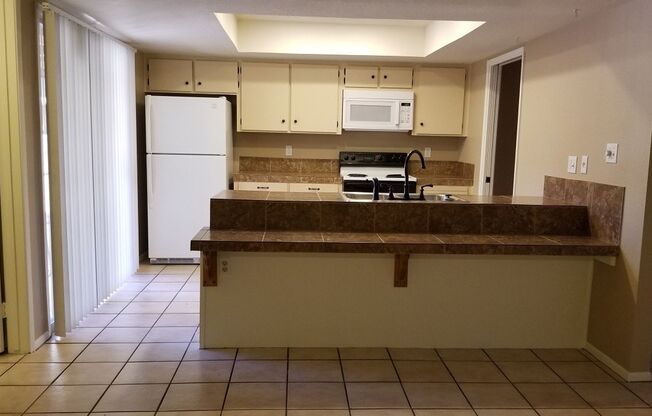 EXCELLENT CORNER LOT HOME IN ADULT COMMUNITY!