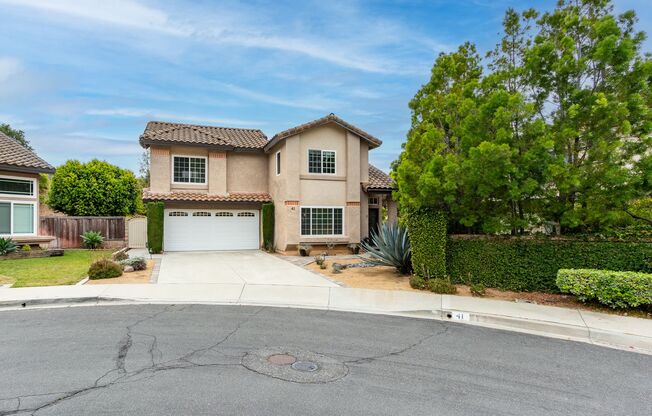 Beautifully Remodeled 4 Bedroom, 2.5 Bathroom Home In Aliso Viejo