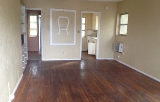 Studio, 1 bath, 403 sqft, $1,551, Unit D